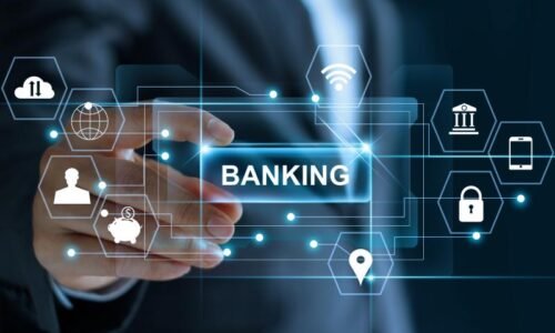 Choosing the Right Banking Software Providers for Small and Mid-Sized Banks